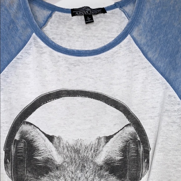 NWTs ALMOST FAMOUS • Fox Music White Blue Tank Tee - Picture 2 of 7